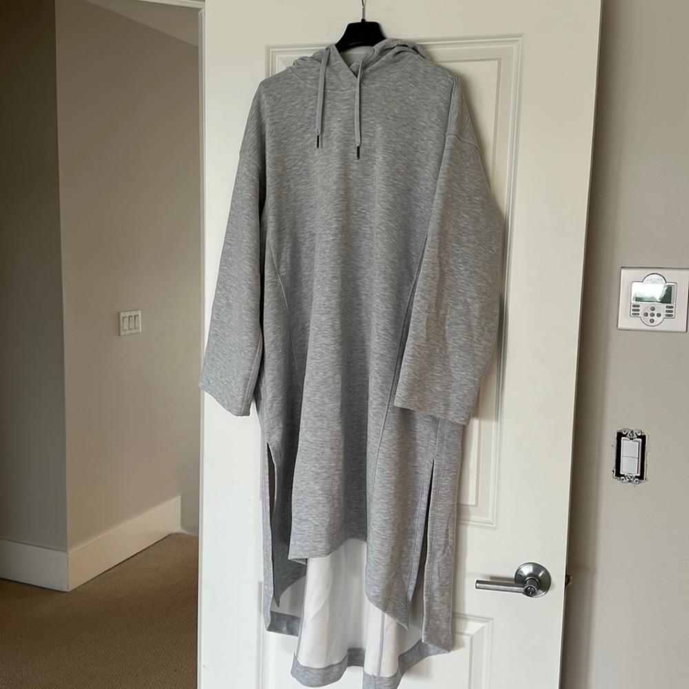 Lululemon oversized sweatshirt